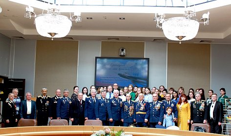 Выпускники Оренбургской летки встретились за круглым столом